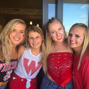 Meet your Posher, Alyssa